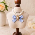 Princess Pearl Sky Blue – Κολιέ με Πέρλες & Γαλάζιο Καρό Φιόγκο