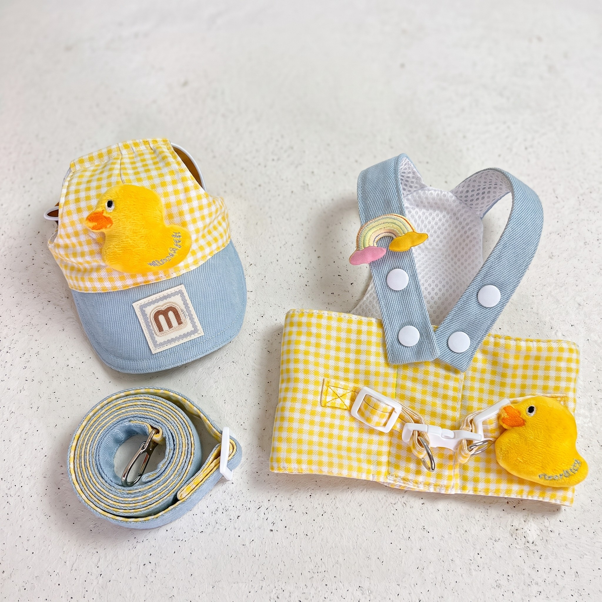 set_samaraki_louri_kapelo_skylou_kitrino Sunny Duck™ Harness & Cap Set | Σετ Σαμαράκι & Καπέλο Σκύλου - Image 1