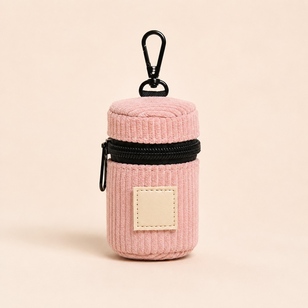Pink_corduroy_θήκη_για_σακουλάκια_περιττωμάτων_σκύλου_με_clip Θήκη για Σακουλάκια Βόλτας Corduroy – Dusty Pink - Image 1